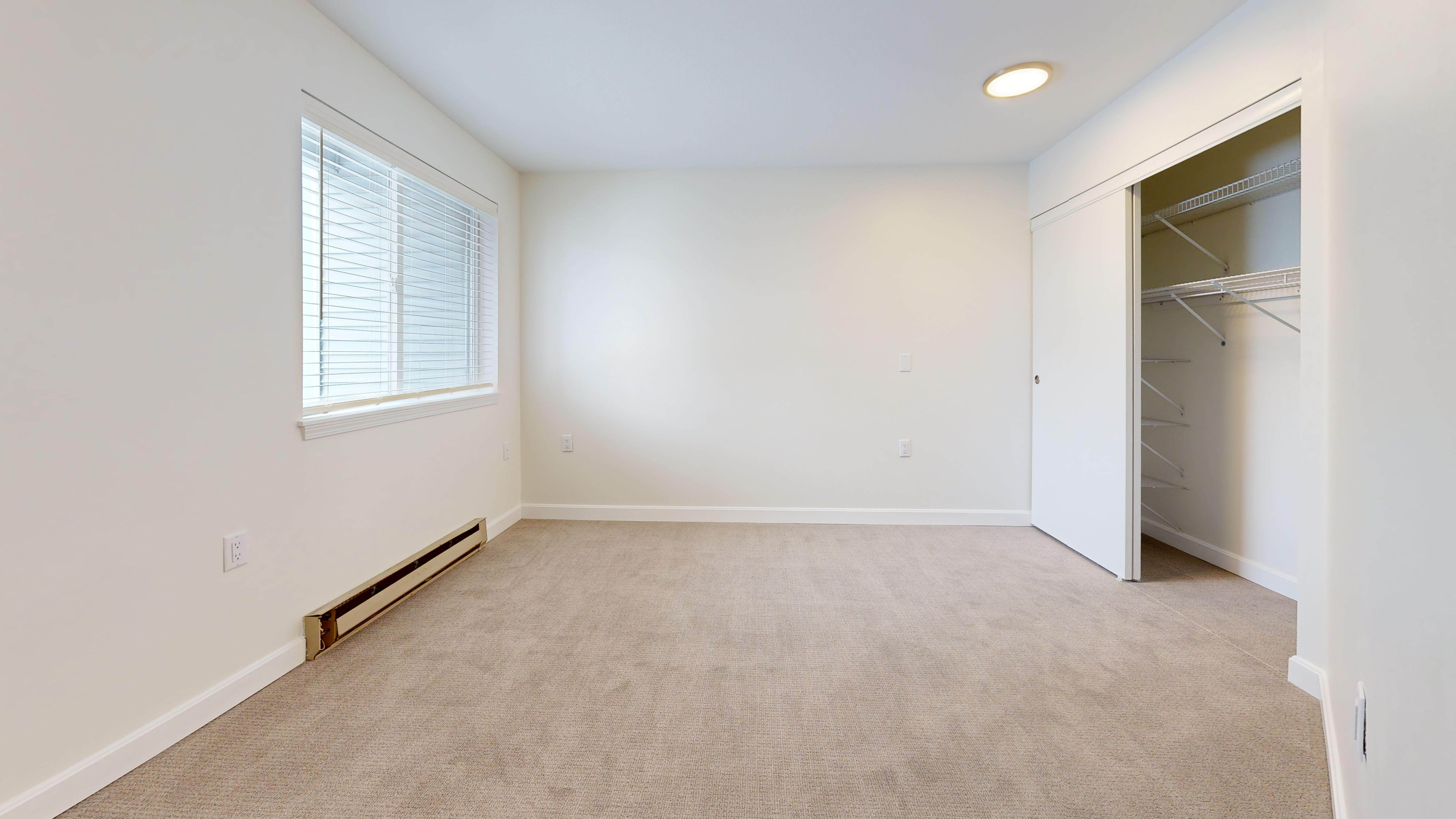 Summer-Place-IL-1-bed-545-sqft-Bedroom